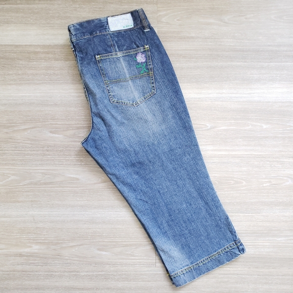 Tommy Hilfiger Vintage Embroidered Denim Capri - Picture 3 of 15